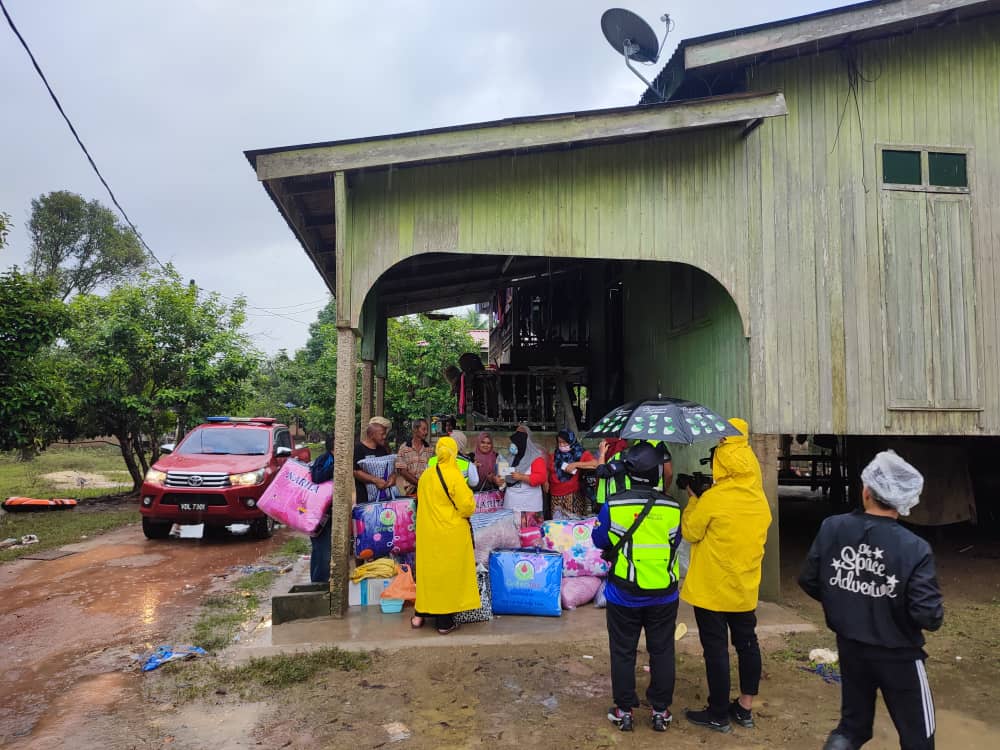 0d18fc3f b5e1 4704 9b88 e8793e599c03