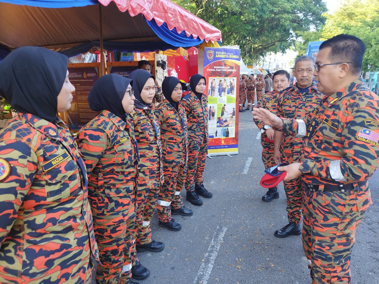 871946bb 568f 452c 83f7 b864f23923a2