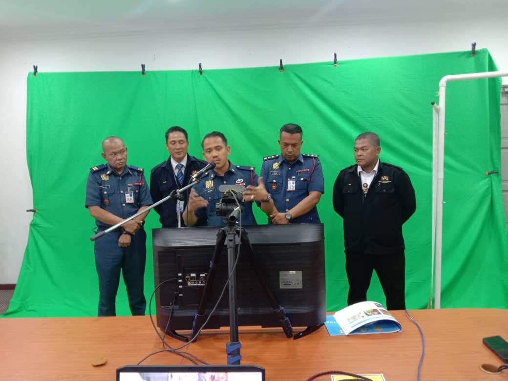 0ca122d5 5c53 4892 9f2c 620c0f51c08c