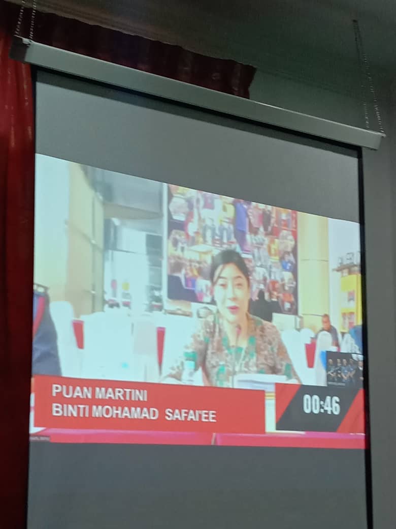 25377eee 73d8 4a4a bdff b253317e4eb8