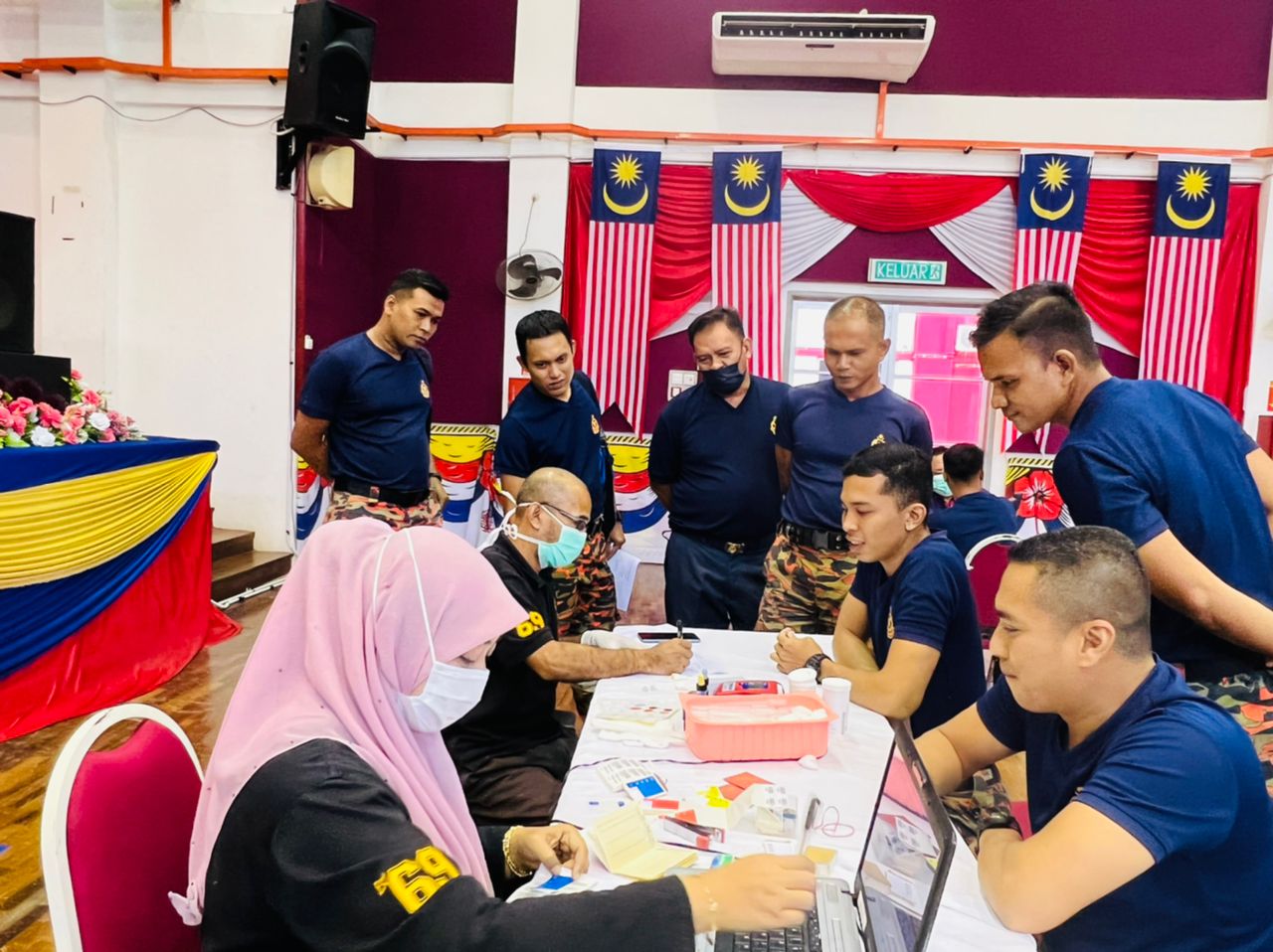 262f96a8 138d 4bb2 8b40 def00c523385