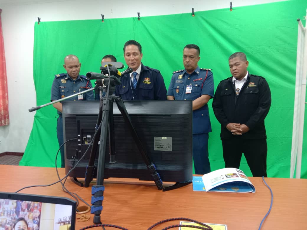 e6334b64 64b6 42ef 80e7 a7d7c5265e58