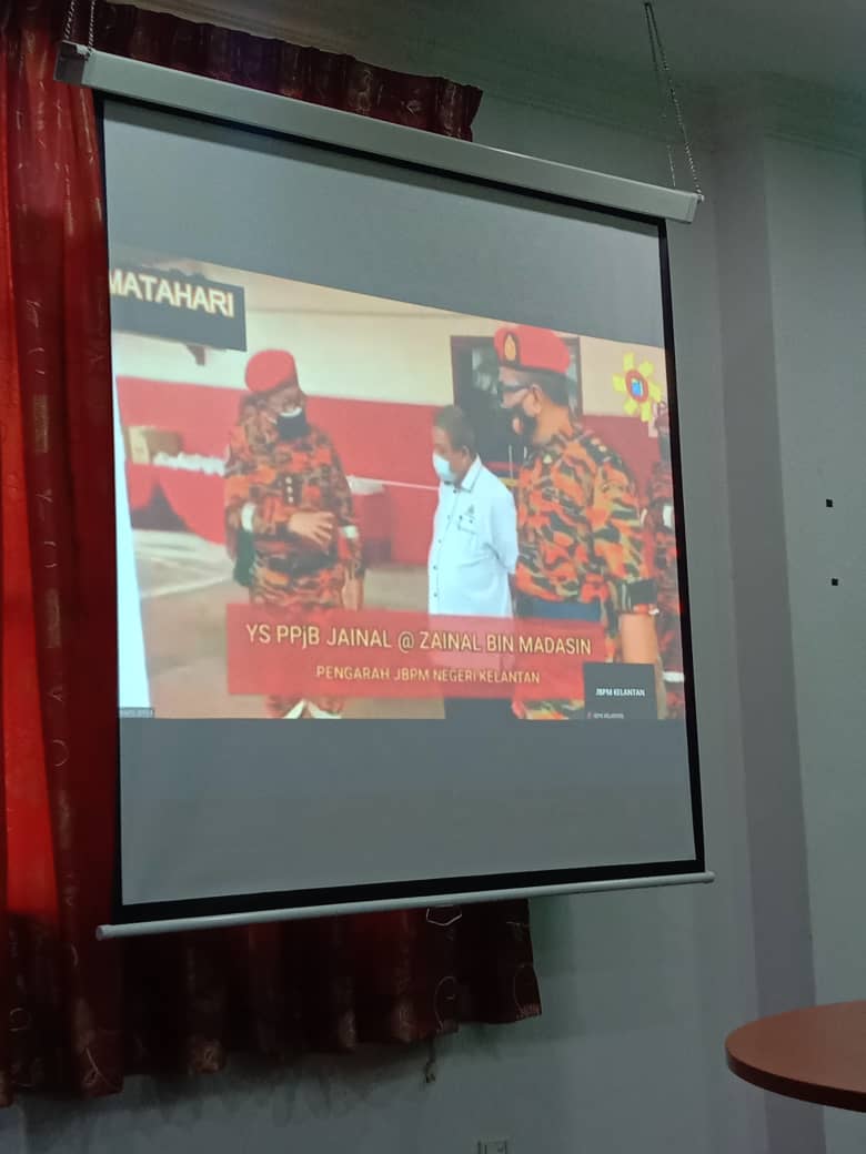 e86620f3 80e3 4afa b064 8387c0056e17