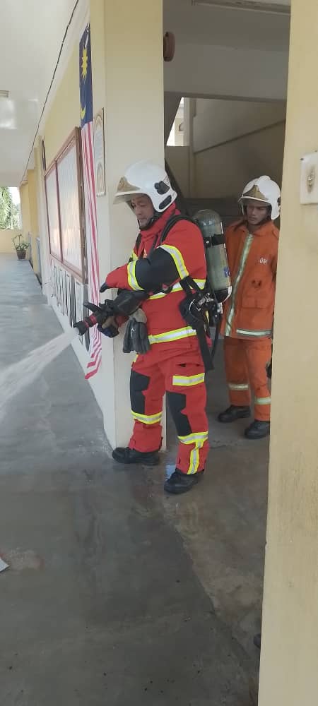 6757841f d7cb 4f76 9d9a 28aeabcfdc3d