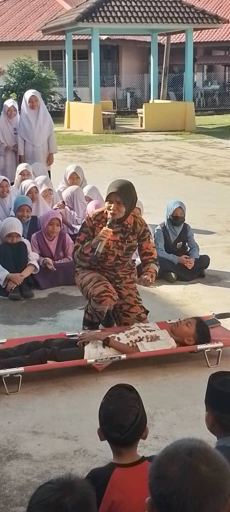 6fb1ef50 fd1e 49ef 82cf 1797c47f96e6