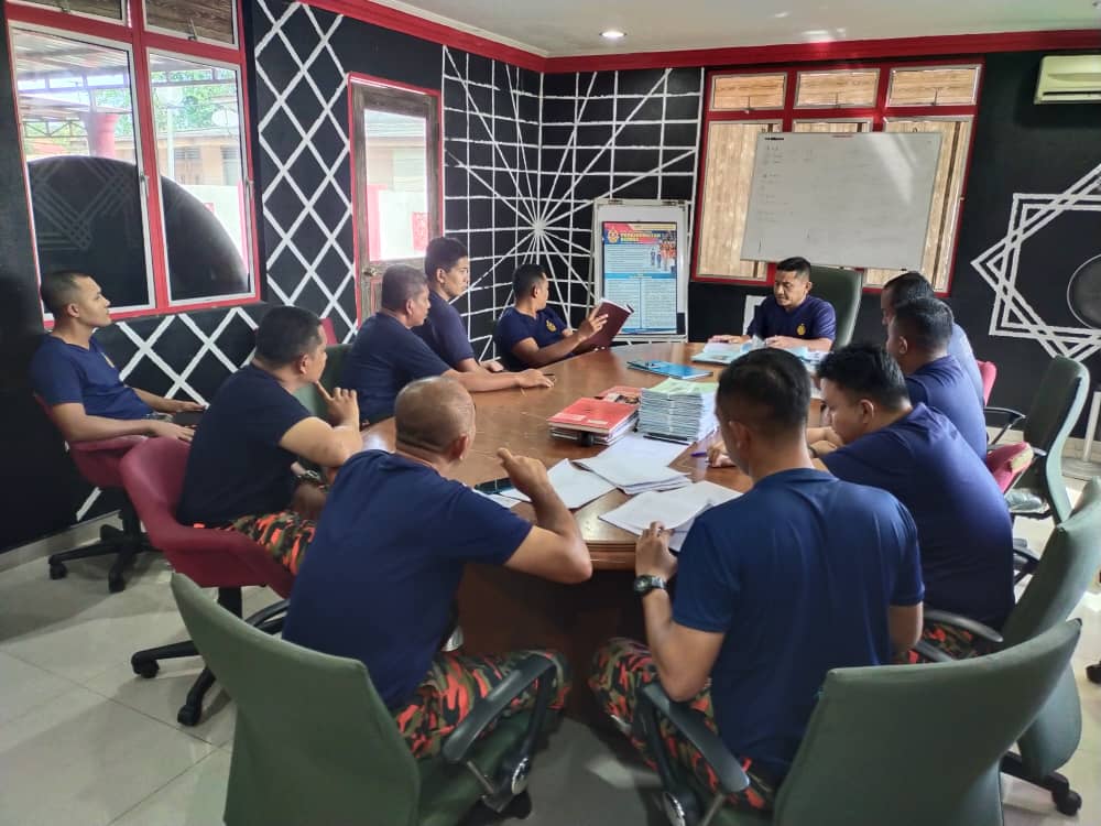 1717e69e f714 4376 b9ed 1b9bb7efbfbe