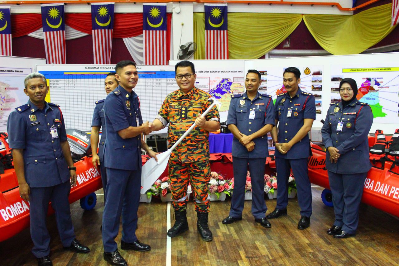 89ac2082 11eb 407d 8ded ff5a0ab201a4