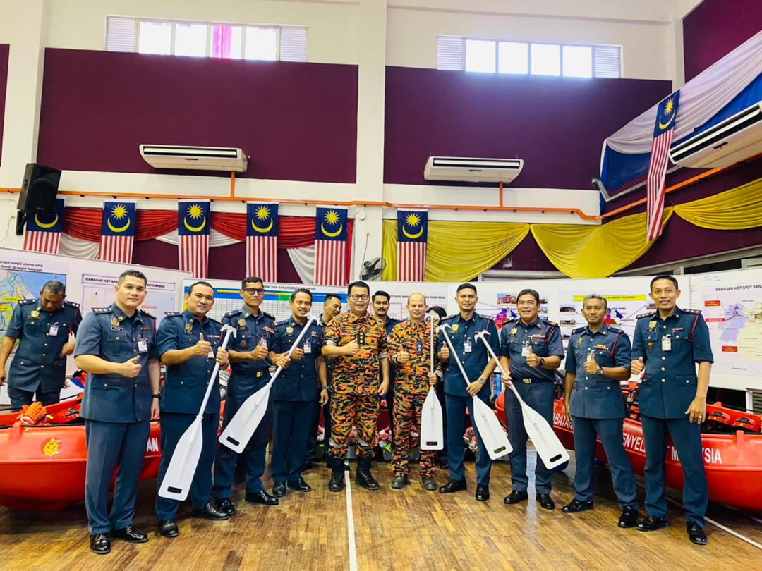 b957a926 f703 4b01 a3ad a33af294ab95