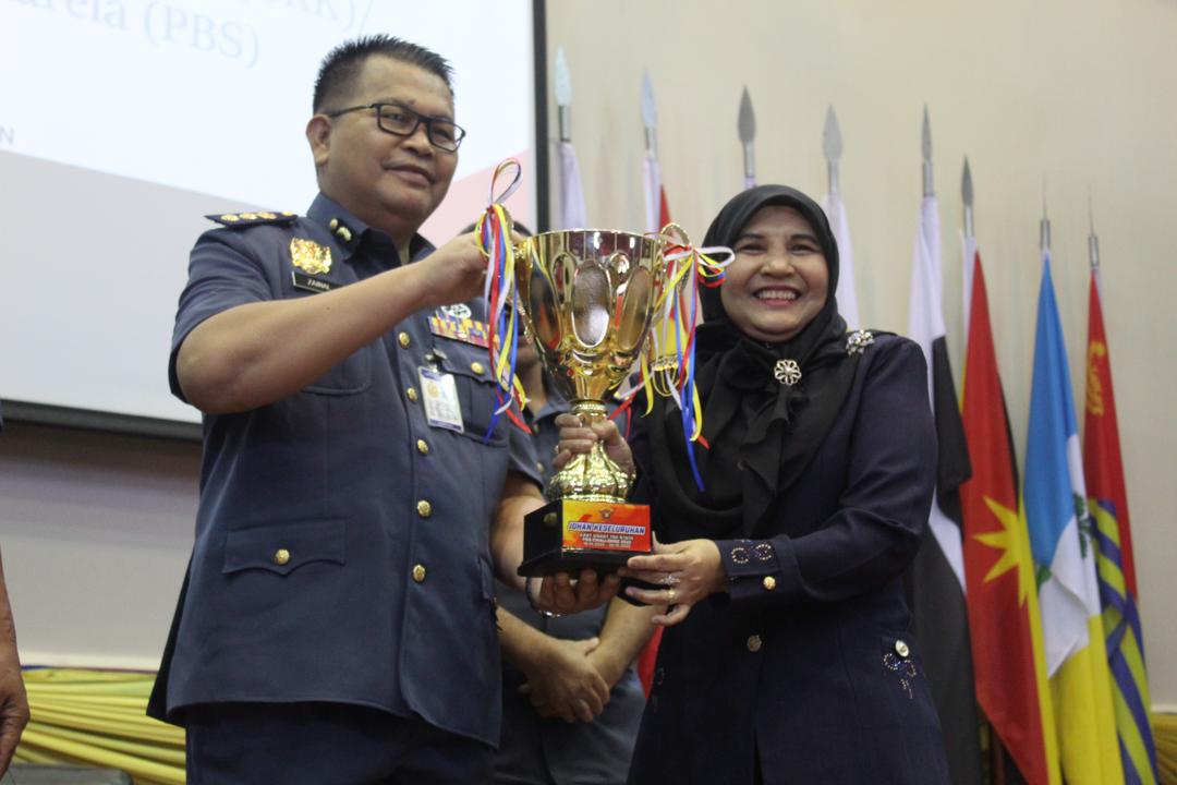 cff1b12c 17cb 497d a602 218ee7863268