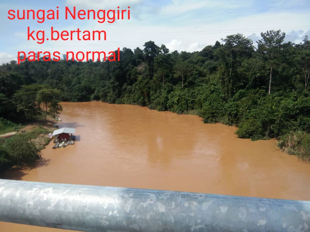 d04424d1 6f22 4a75 aaea ba4733fd1a35