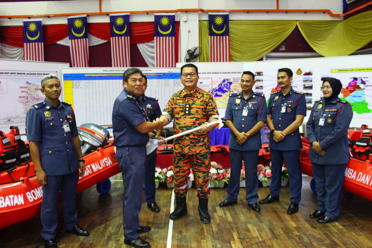 d1209950 6992 4702 ba0b d05147e4e394