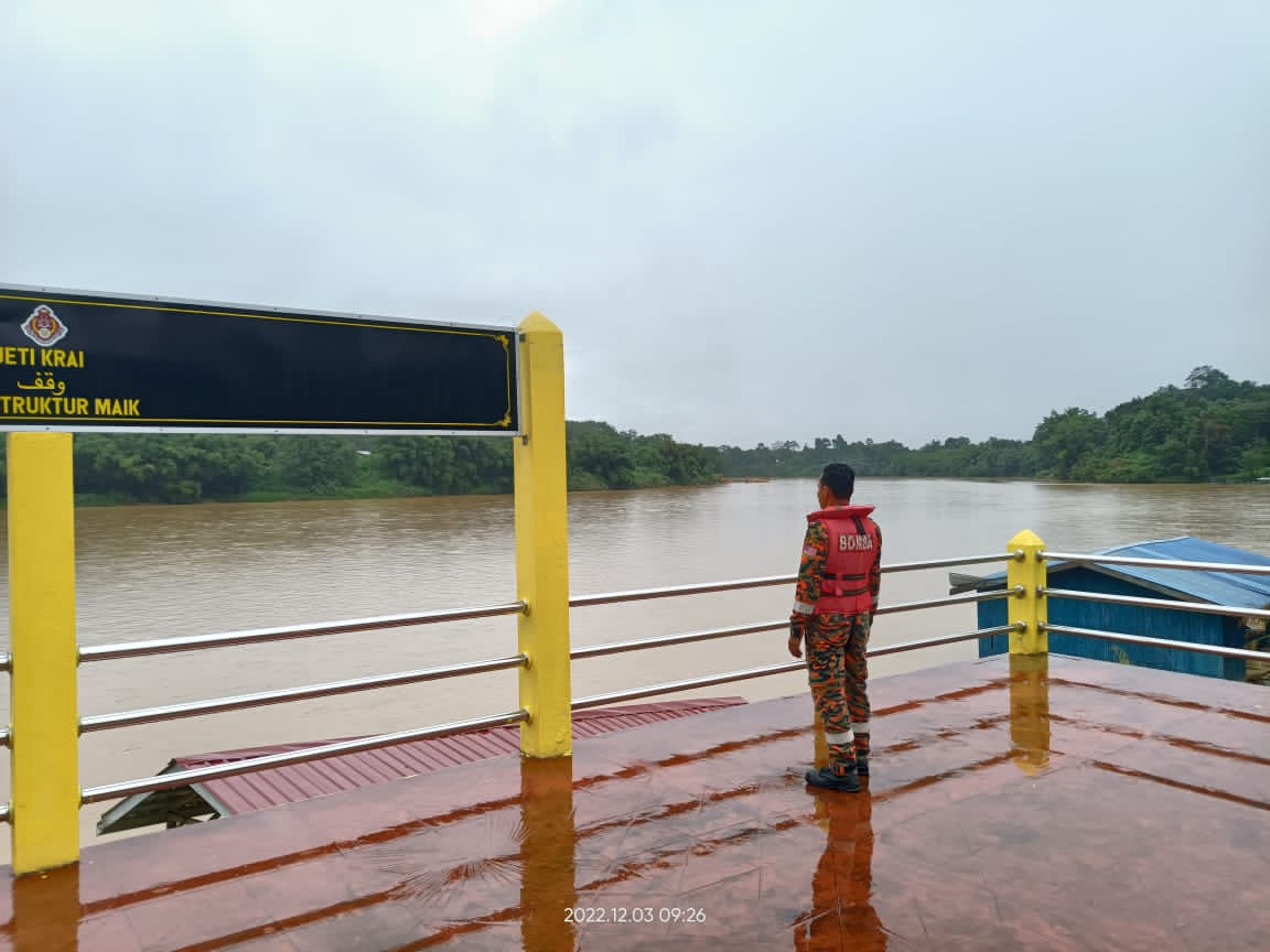 f61f33ec 5d5b 4db6 84c5 6a72093d7b8a