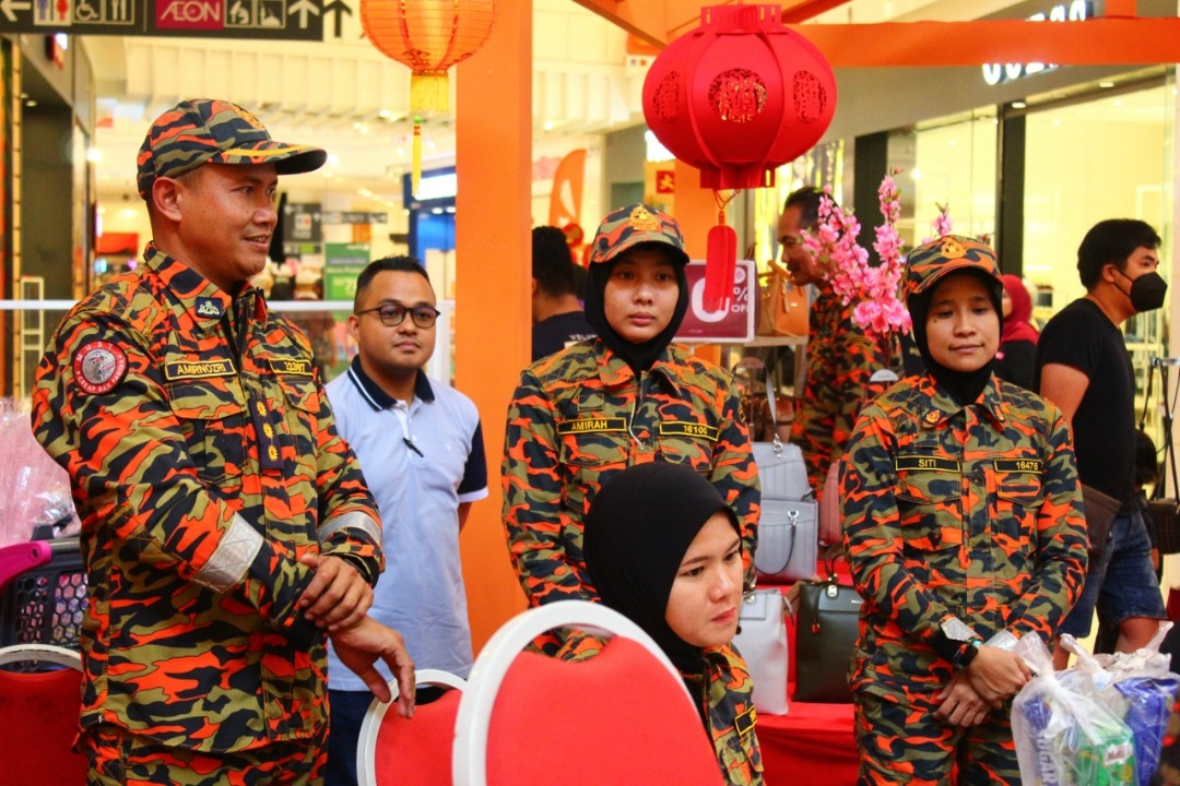 4cbb8472 343c 4e7c b68b ba83645c36a3