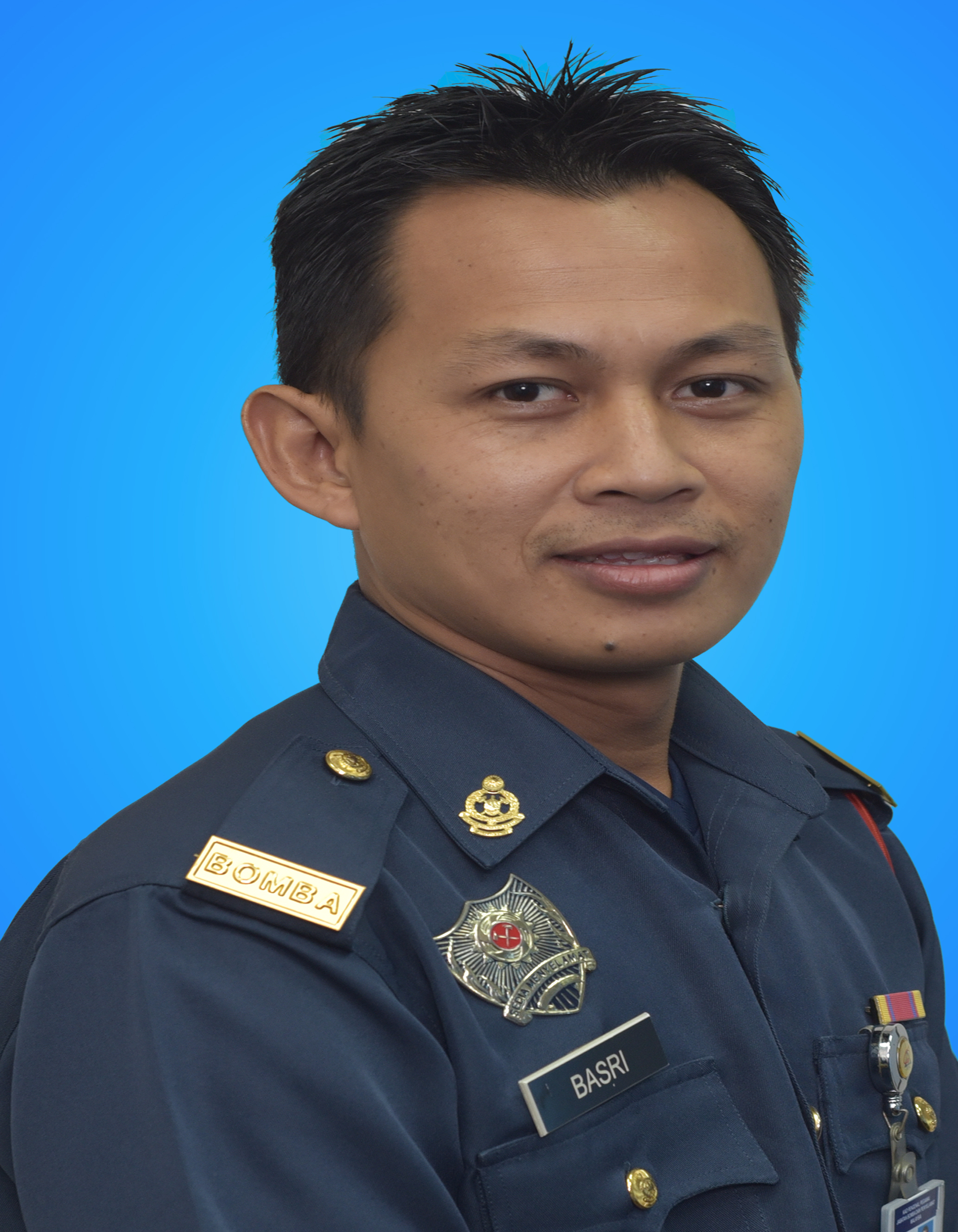 Mohd Basri Bin Kadari Side Blue