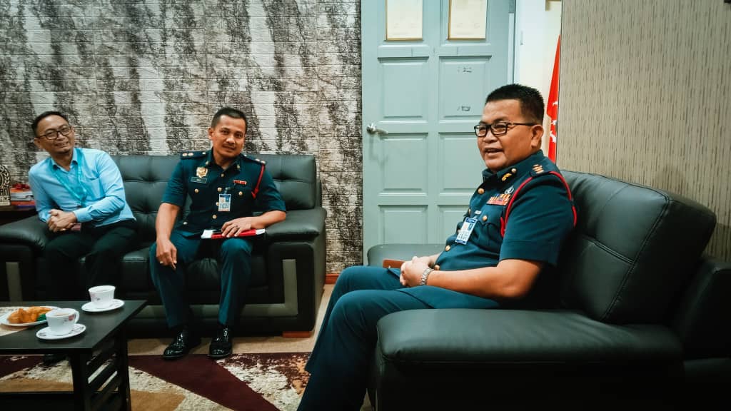 3165a021 34e0 420f 9b4d b43af75f1bf5