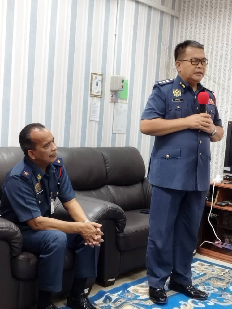 ad413d57 d360 4b0b 9960 5d95f8156389