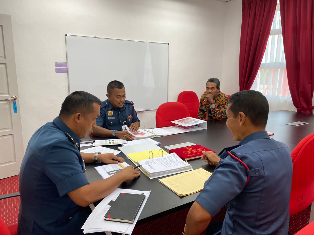 122e3270 3128 4c48 af3f a2b3146701c1