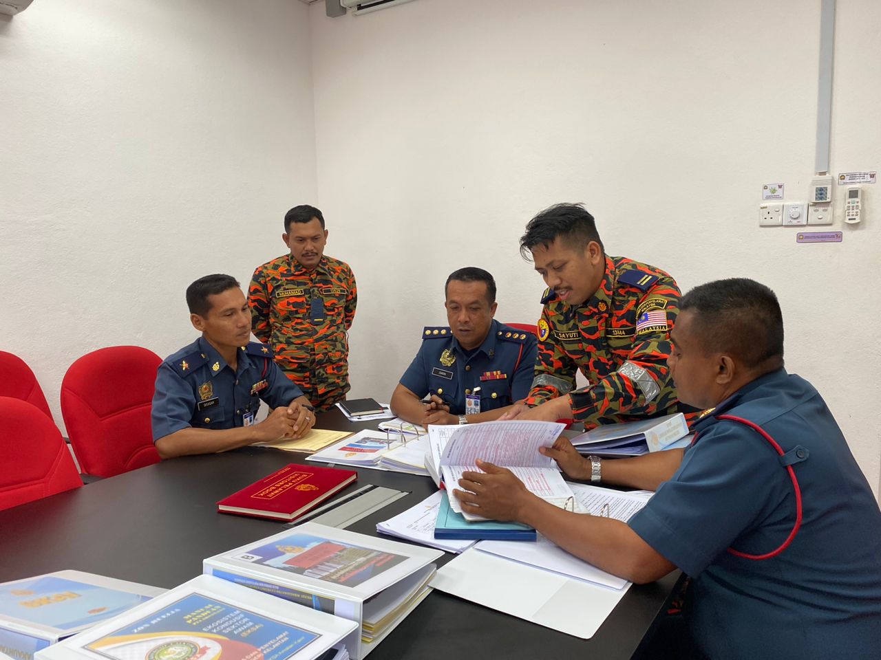 1e6f0d04 0efb 499e bd2b 44ddf418ca98