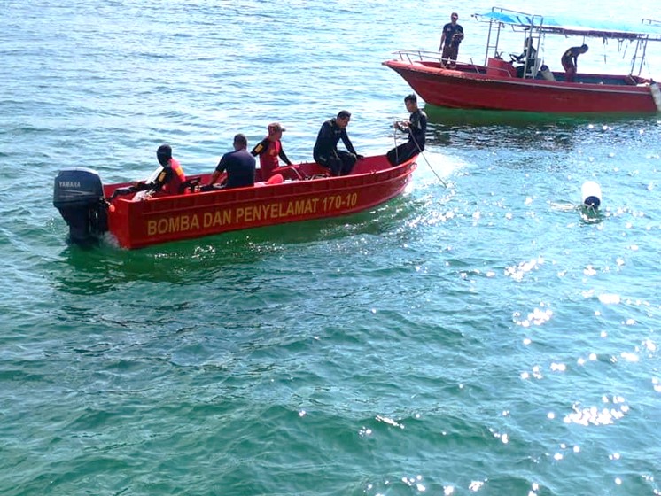 222253461459458299 611625635972742137 n