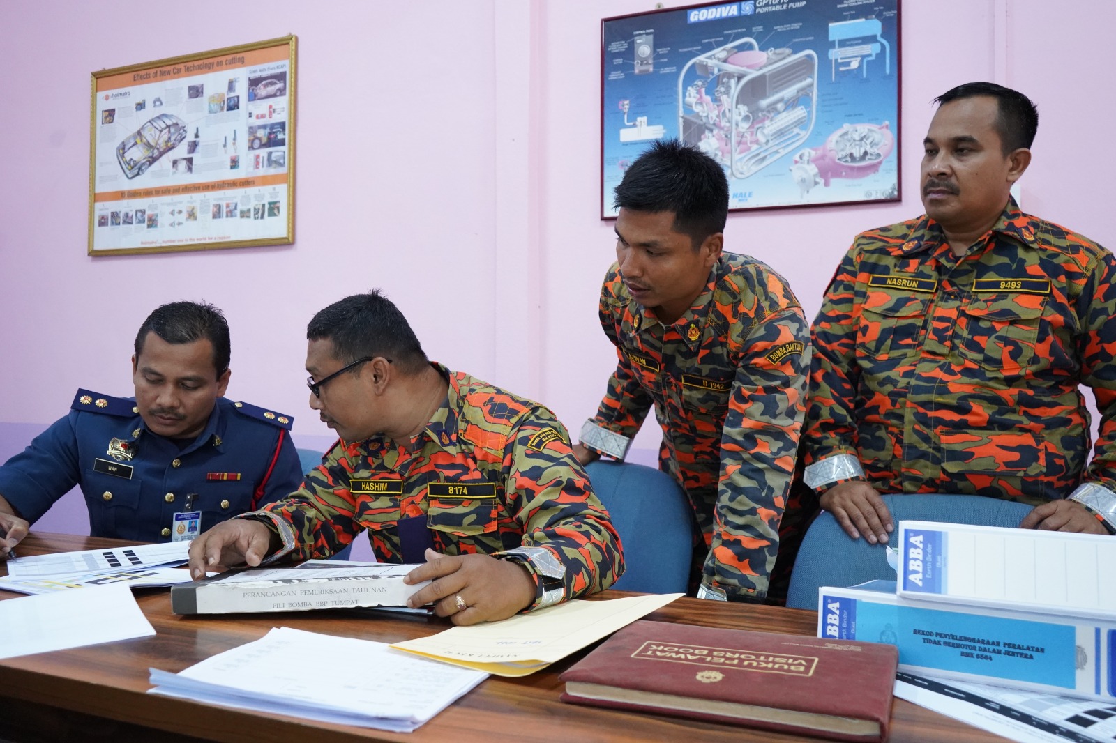 2bb57fd2 b530 4c66 9aab 892760588089