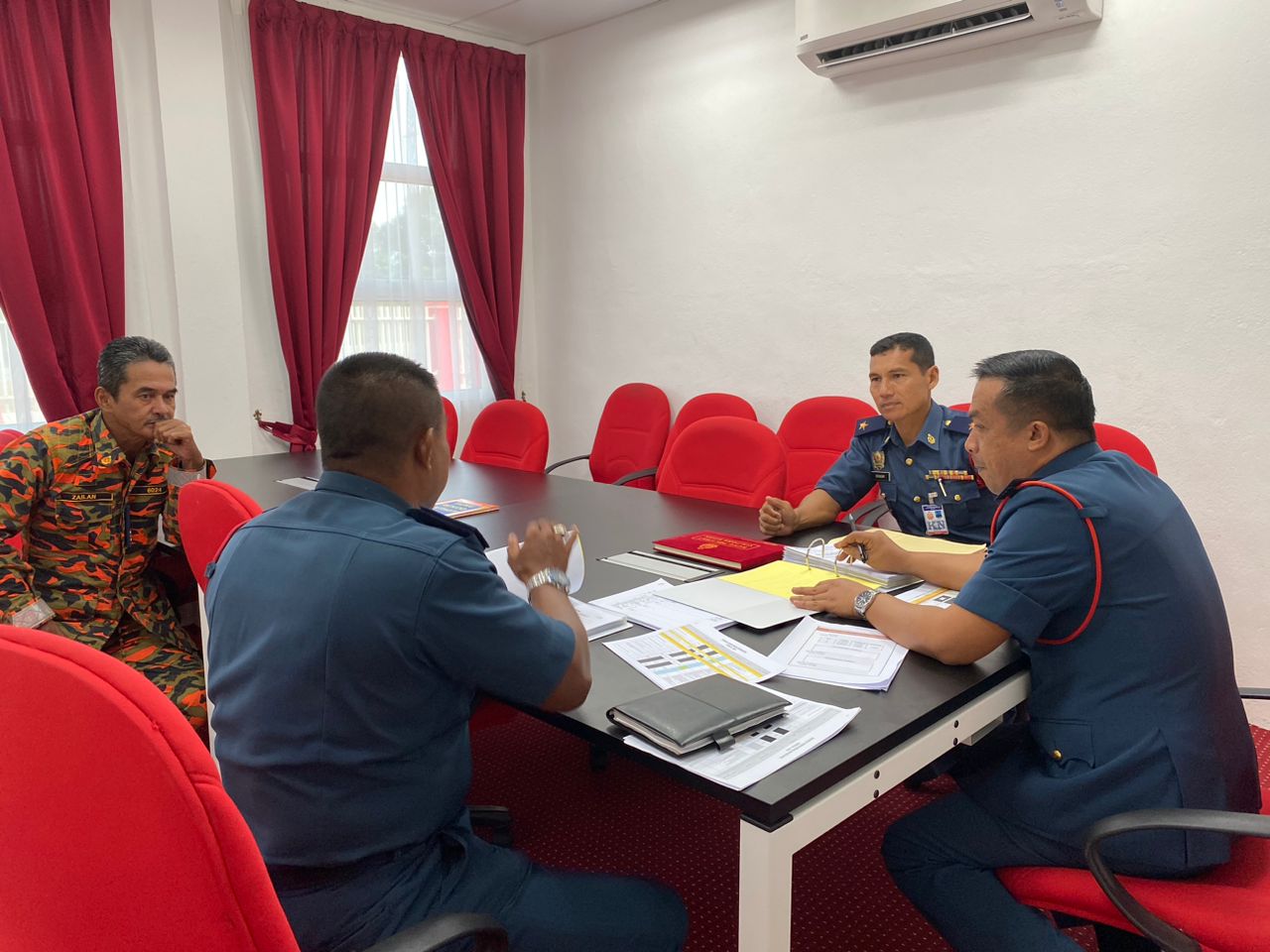 37017ef3 d564 416f 98a2 f08182698406