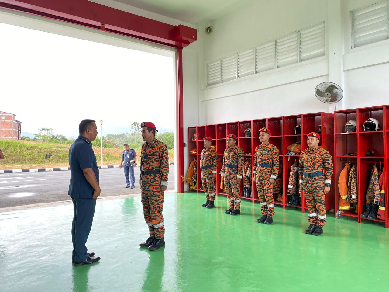 37ecc852 7556 4802 9f87 22b10cd8649f