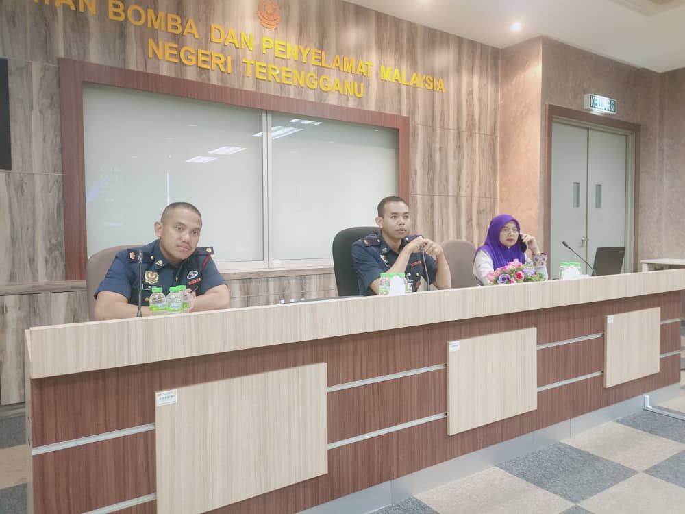 3e8f4173 e49f 4ee5 9447 a139b85345c3