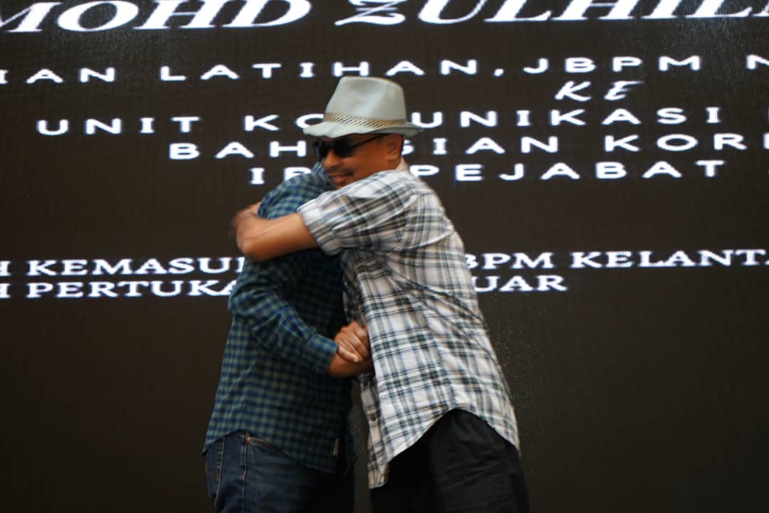 52fc733c 22a2 430c bd5a ac271c8b8b0c