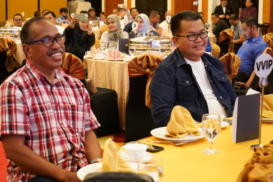 650f2950 d190 41e2 bed8 3ec0d3242476