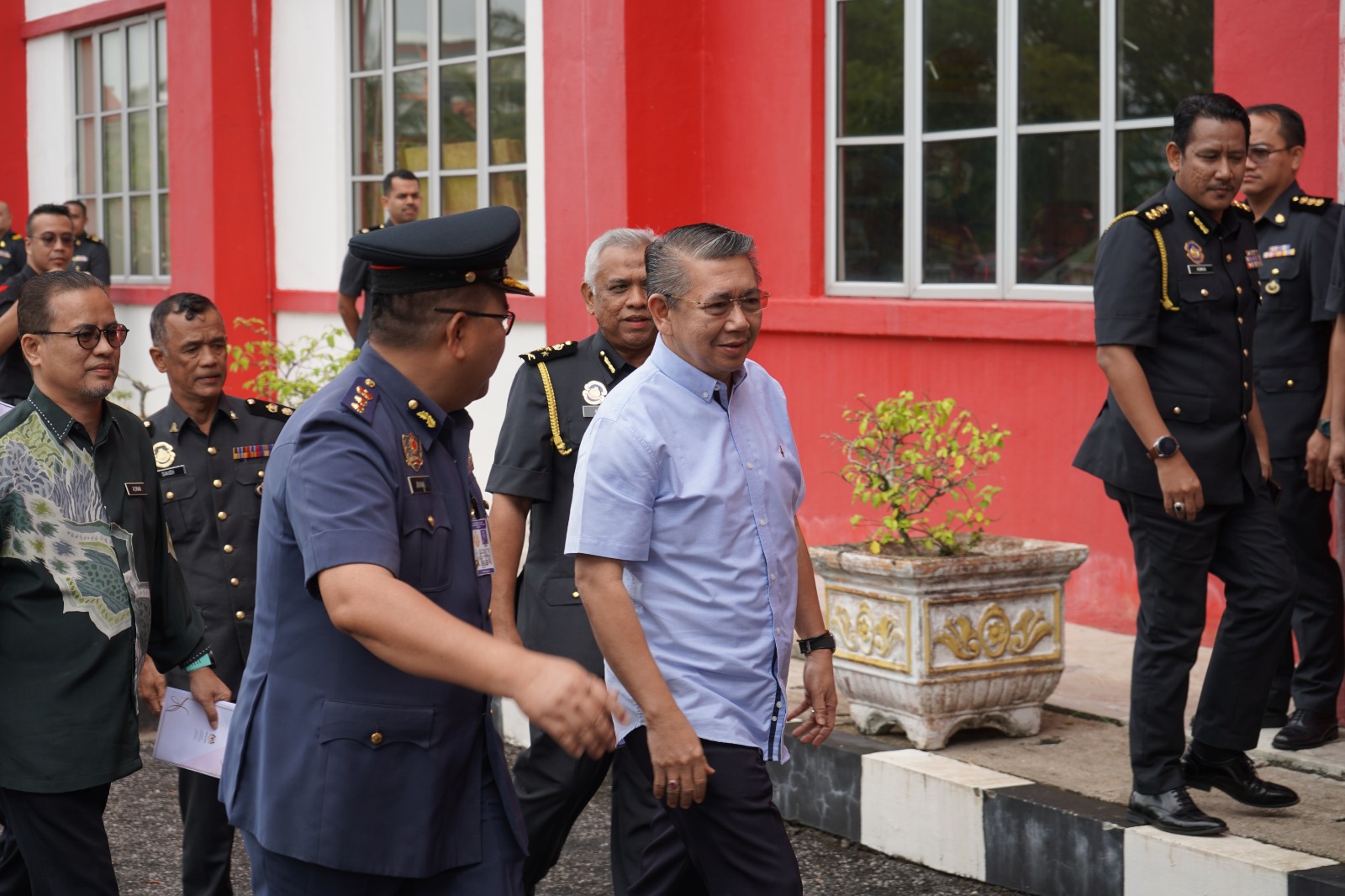 6f0b8f44 2d01 458f 9410 f79941bbb2d7