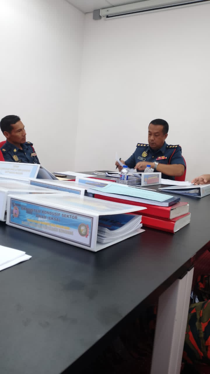 7a42ab31 d8a0 414b 9901 0e3da3d4e525