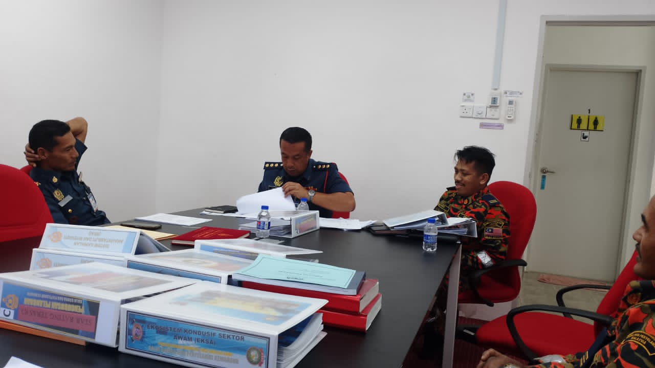 c49e4615 73b1 4bfe b646 f6bea93d8ea1