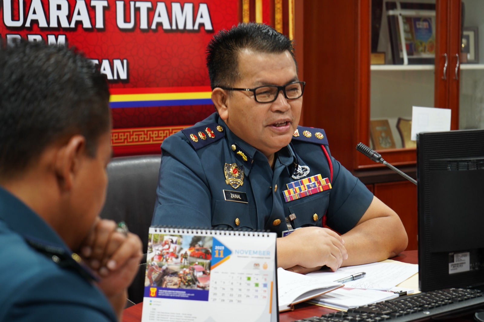 dbbfd392 65eb 4fc2 957f 3a2297cb8f9d