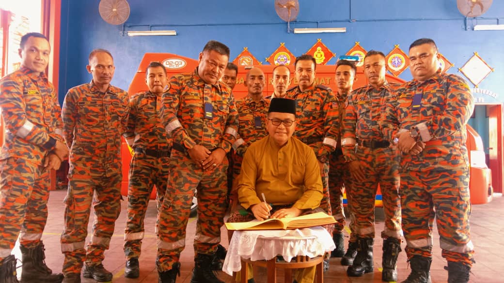 f345c858 cd58 4d28 80da 2562288c64d1