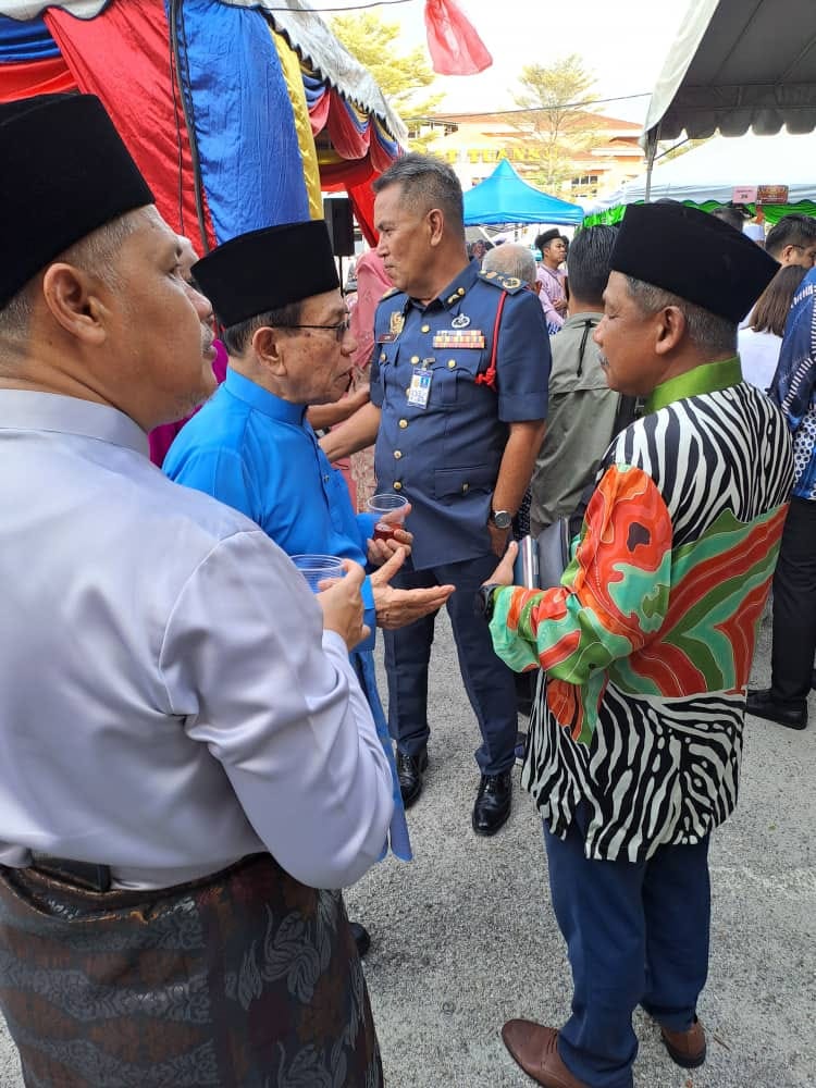menteri04