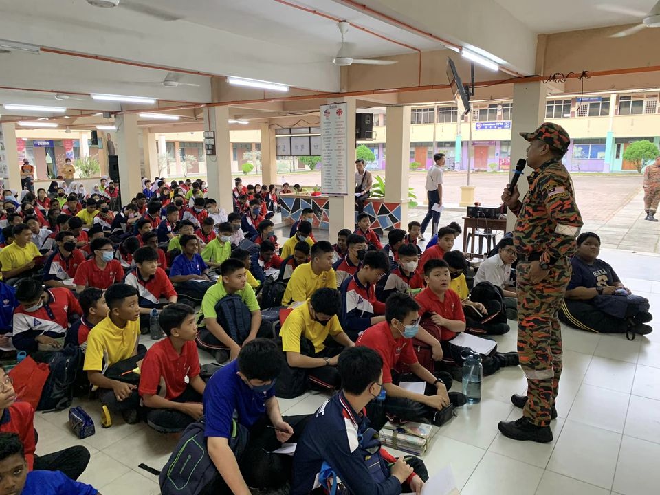 352513918 1680398535747288 3002758929423685735 n