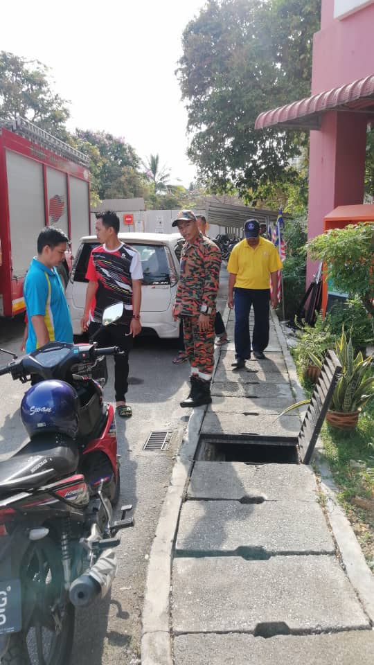 0c85d8ed 4694 45b0 b0e4 424f1572e6b8