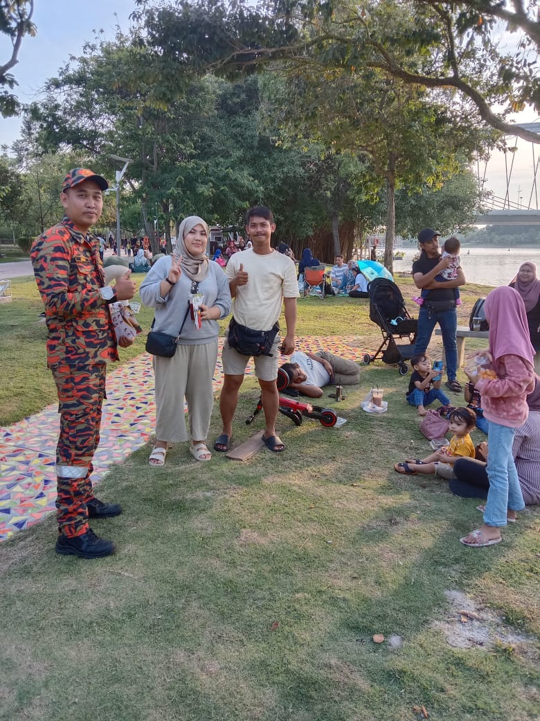 27b8b982 569c 476a 837f f140bcf5263a