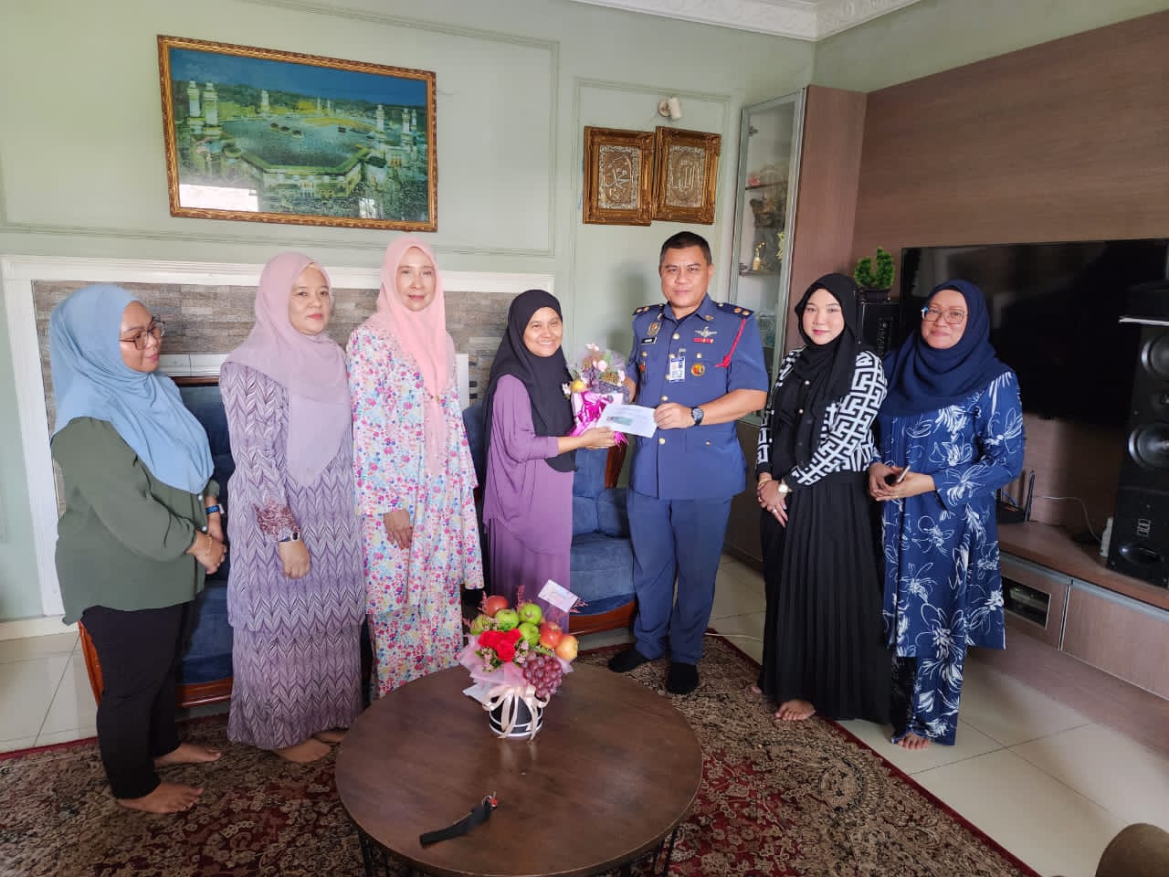 2abb8f1e f5c1 4fee 8750 ec6538cd0893