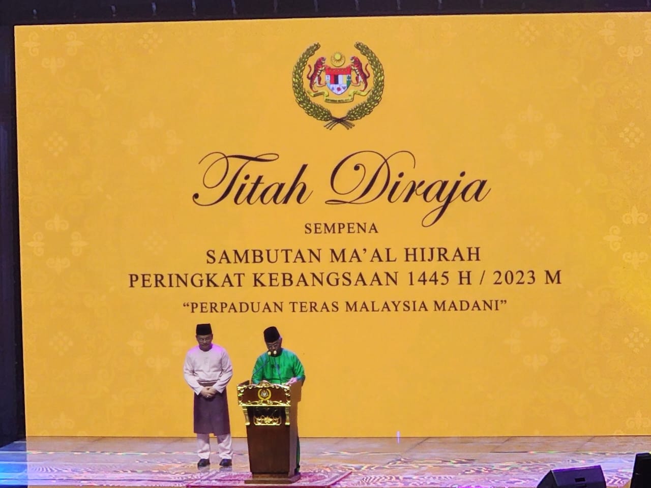 2ca05571 8032 4259 9e64 71a8c00b55e7