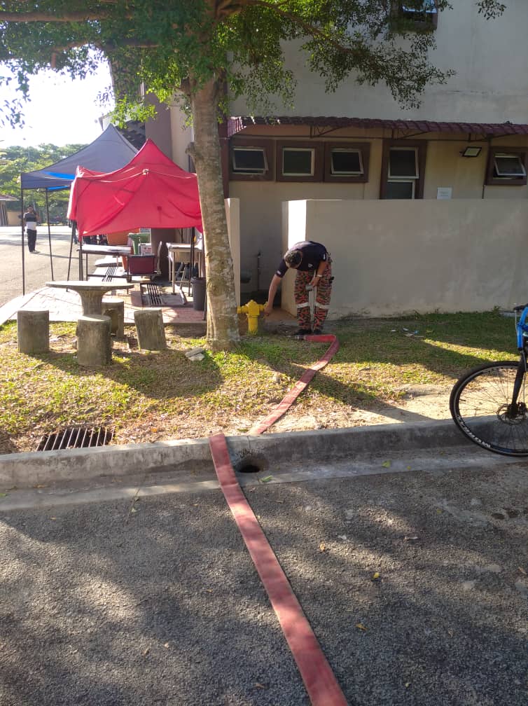 7ff316f2 2b3d 434b 8c15 0bb2f7489b88