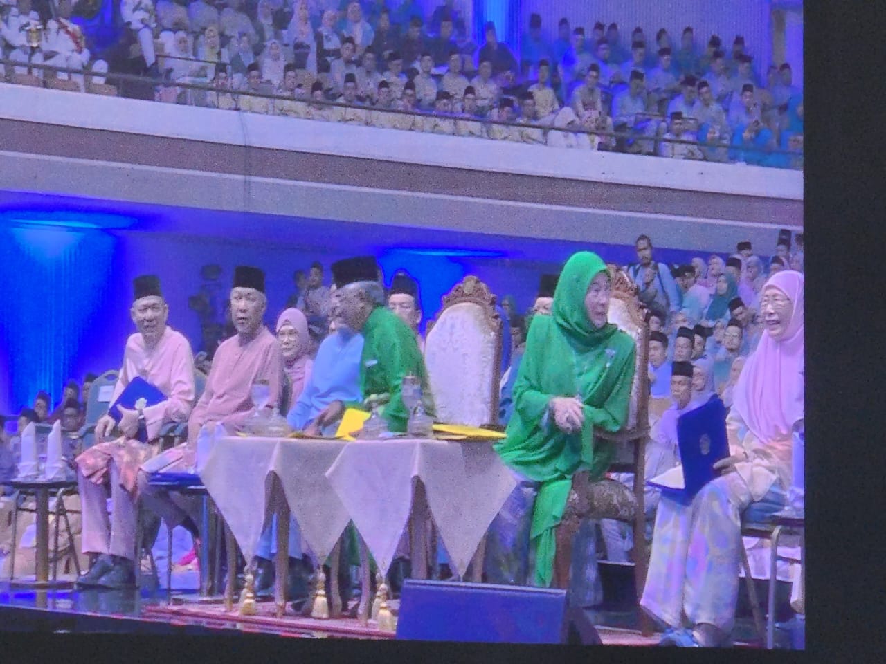 814d8577 9ac1 49cb ac24 033c35c92fae