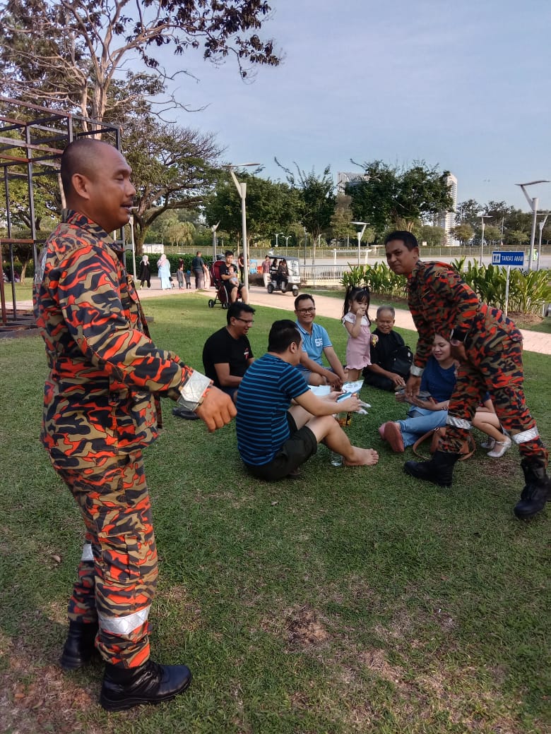 e5ccf325 7ec1 4f44 99a3 fa7e9570a1b6