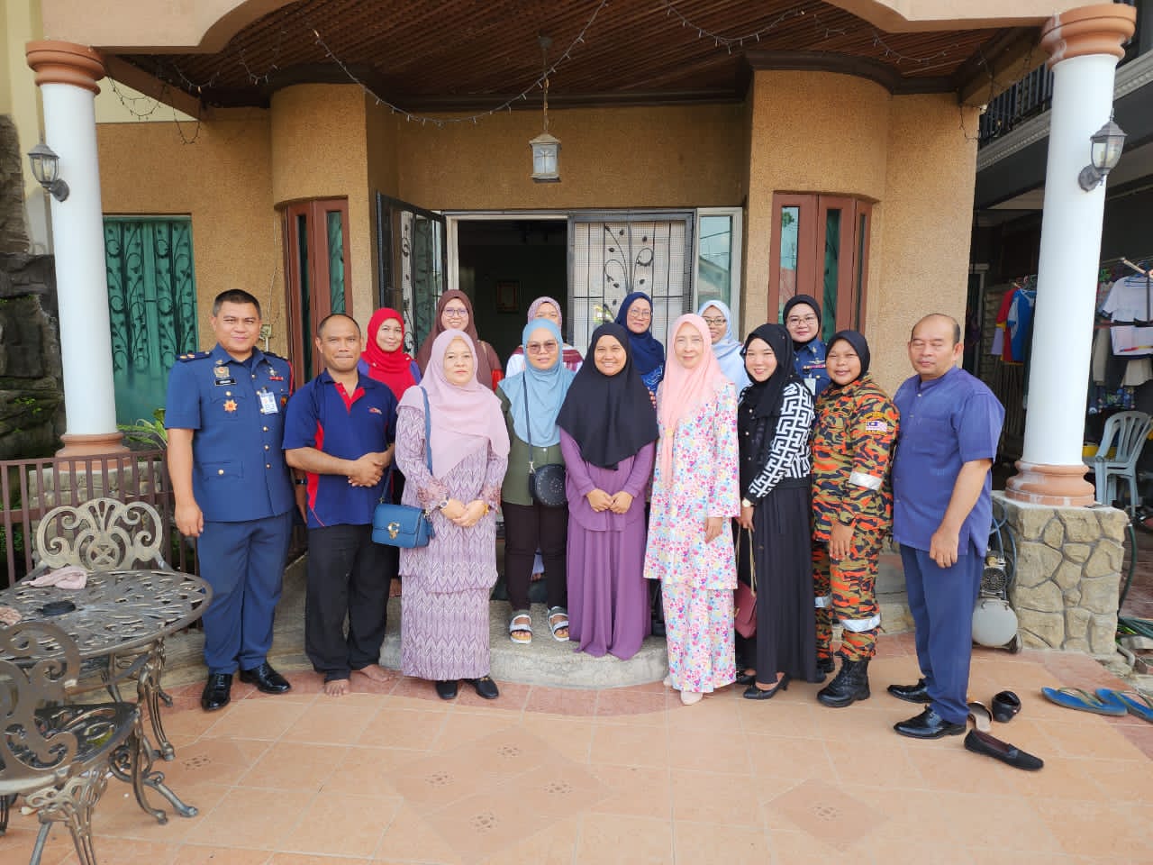 edad089f b542 433f af91 2d0bf80c7302