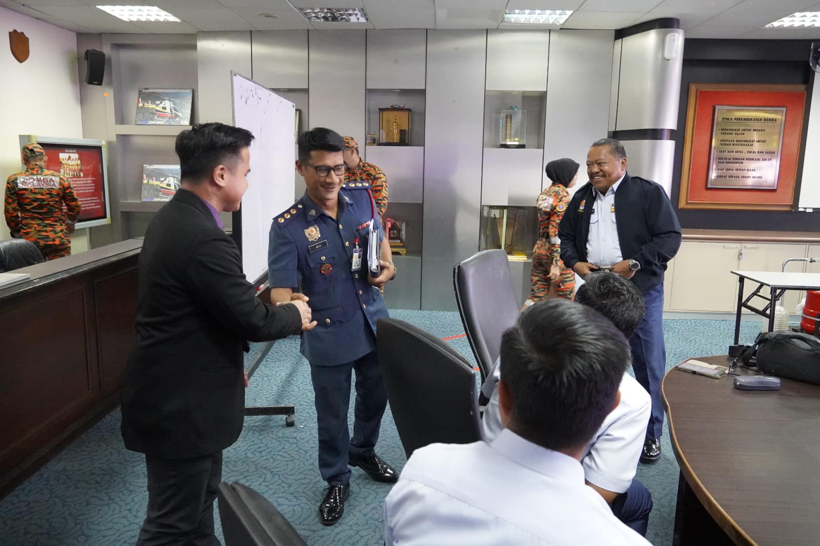 379543816 694202456070234 2758540086419808489 n