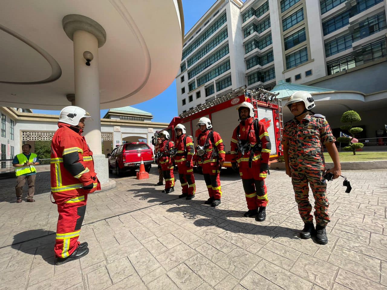 380592645 696491405841339 5851376678764343930 n