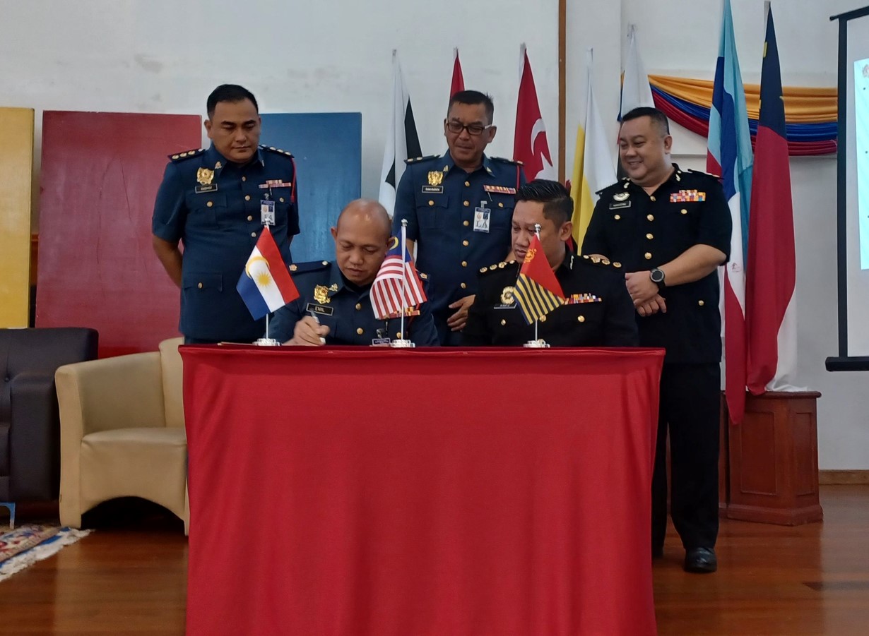 121212122001625635972742137 n