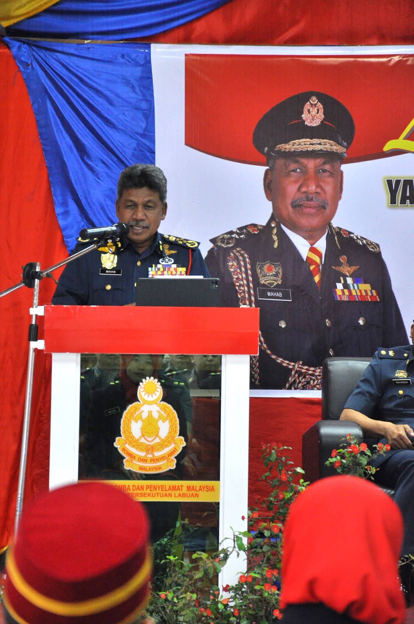 1515152001625635972742137 n