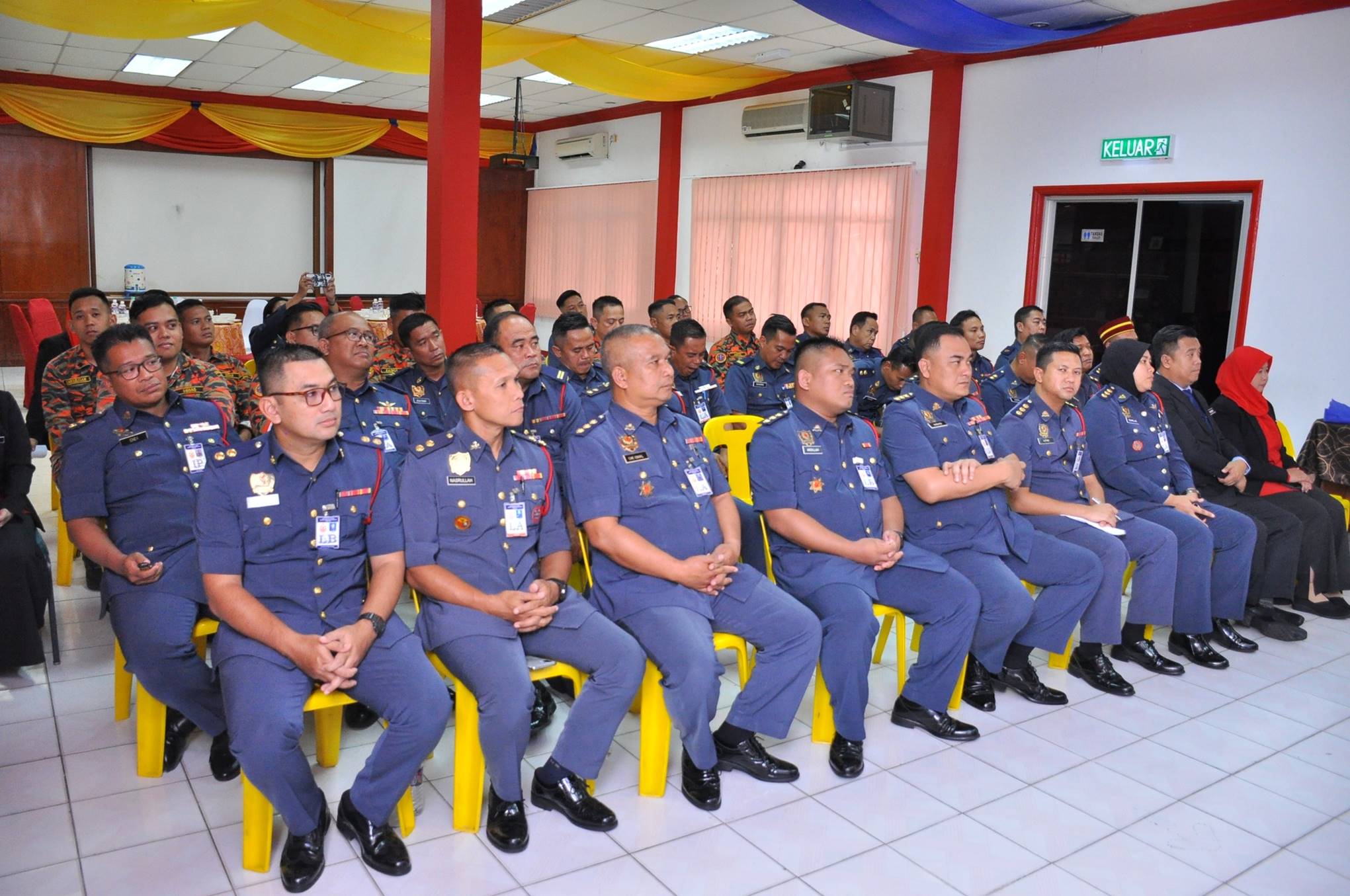 1616162001625635972742137 n