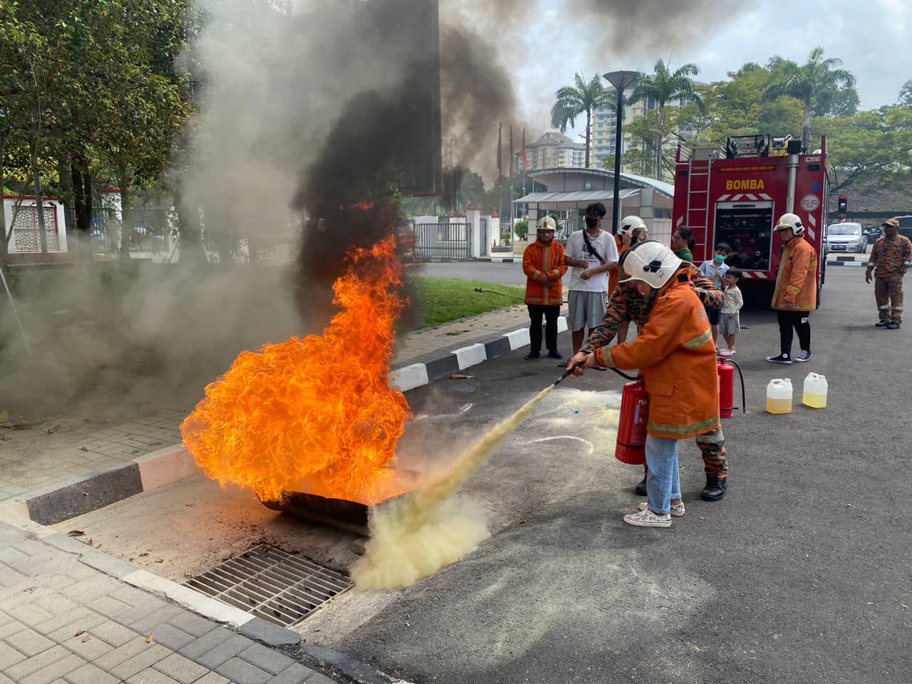 394446399 714603834030096 1743756360290591619 n